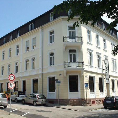 Hotel Deutscher Kaiser Baden-Baden Exterior photo